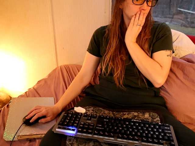XxpixeyxX's BongaCams show and profile
