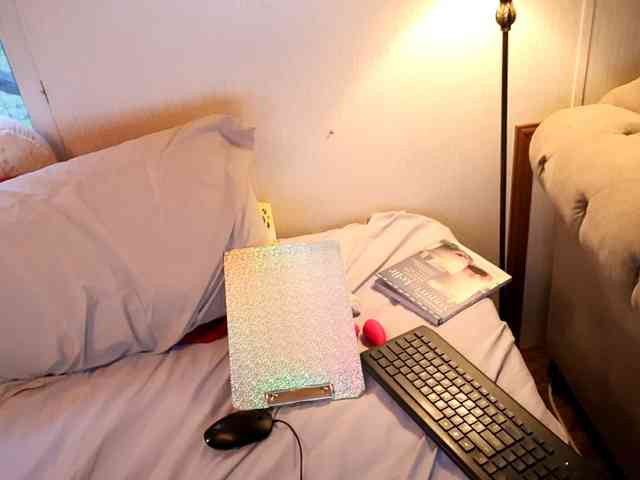 XxpixeyxX webcam