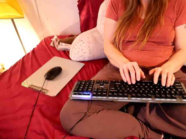 XxpixeyxX Live Webcam on BongaCams