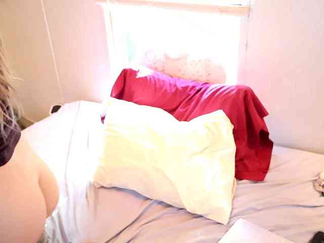 XxpixeyxX webcam