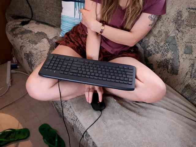XxpixeyxX webcam