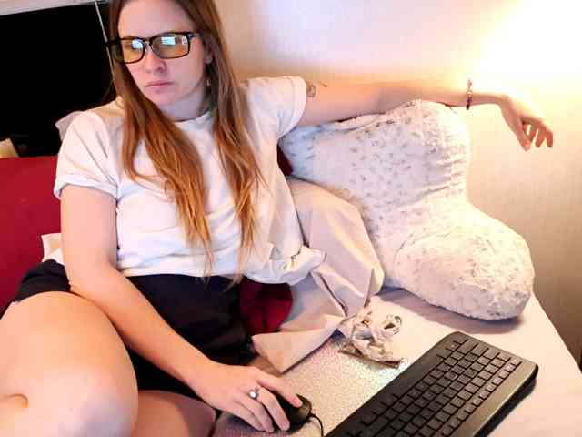 XxpixeyxX webcam