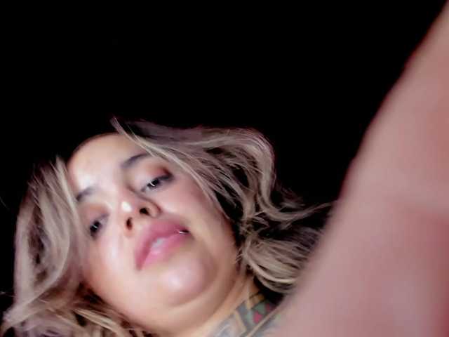 yandracelis's BongaCams show and profile