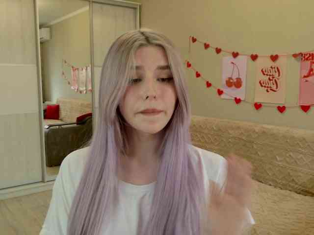 Yoursissydoll Live Webcam on BongaCams