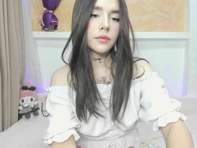 Yoursissydoll