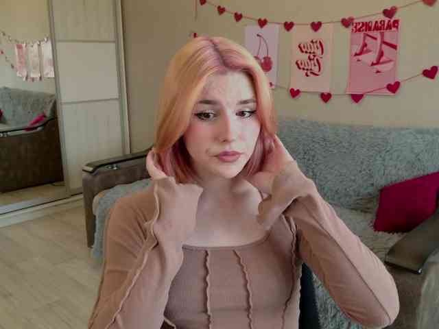 Yoursissydoll Yoursissydoll