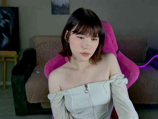 Yoursissydoll Live Webcam on BongaCams