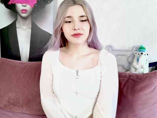 Yoursissydoll Live Webcam on BongaCams