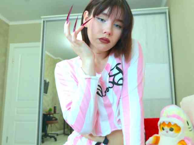 Yoursissydoll Live Webcam on BongaCams