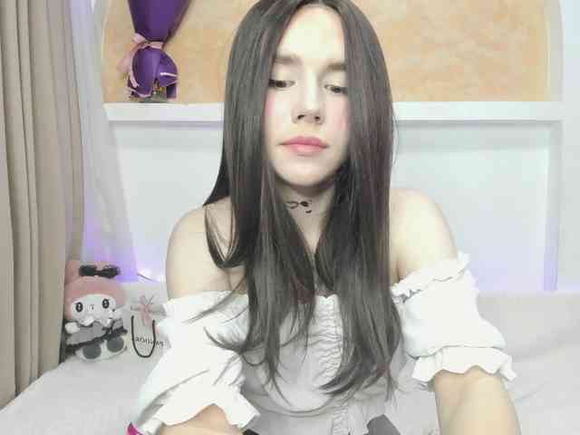 Yoursissydoll Live Webcam on BongaCams