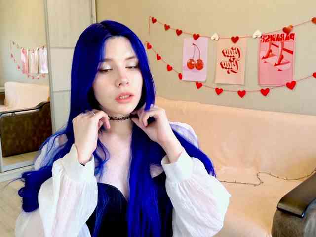 Yoursissydoll Live Webcam on BongaCams
