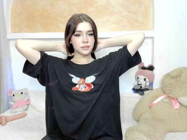 Yoursissydoll Live Webcam on BongaCams