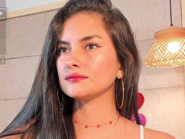 violethilton Live Cam on BongaCams