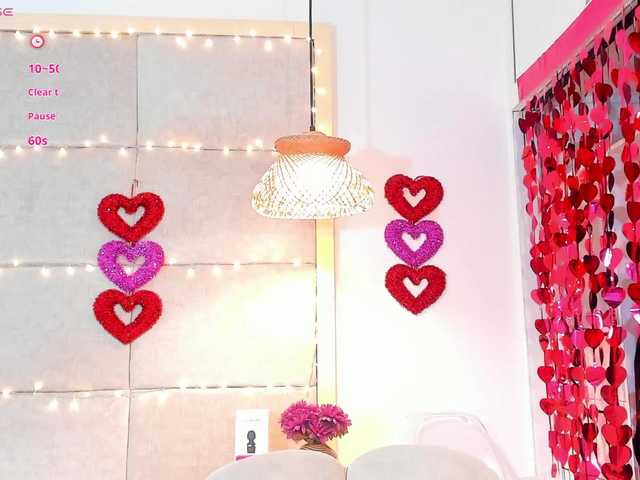 violethilton's BongaCams show and profile