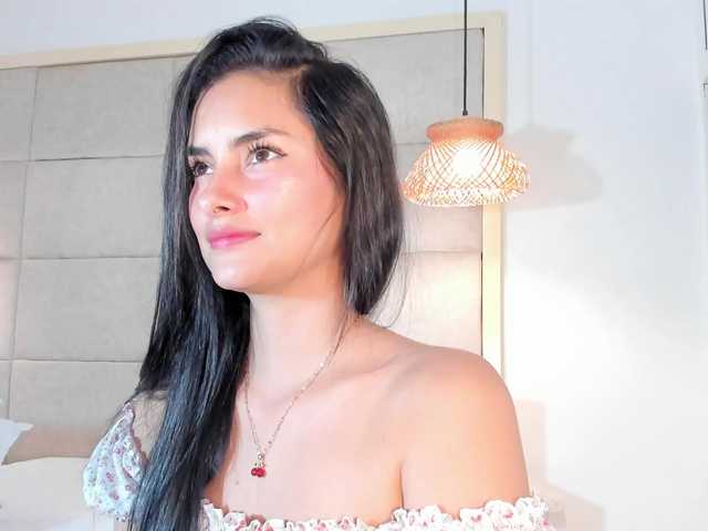 violethilton on BongaCams 