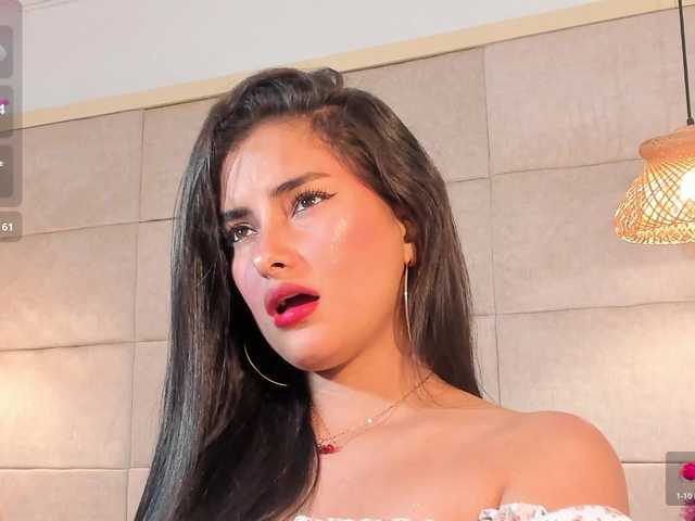  violethilton chat room