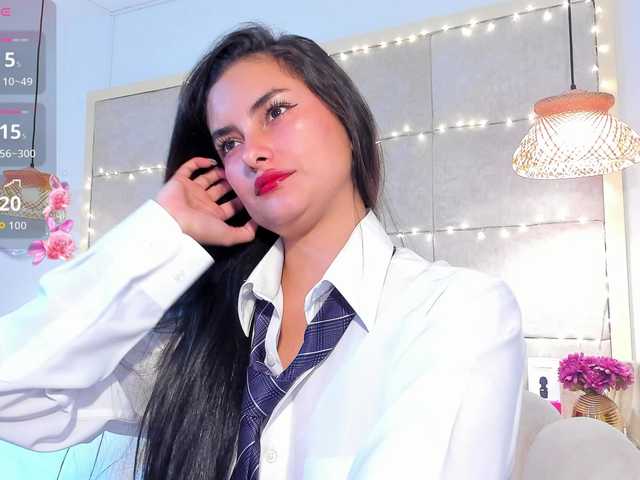 violethilton's BongaCams show and profile