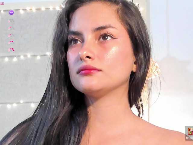 violethilton's BongaCams show and profile