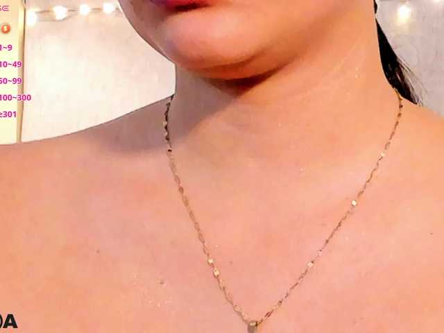 violethilton's BongaCams show and profile