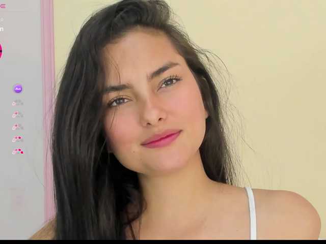 violethilton's BongaCams show and profile