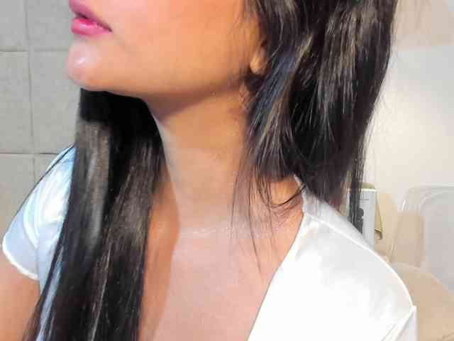 violethilton Live Webcam on BongaCams