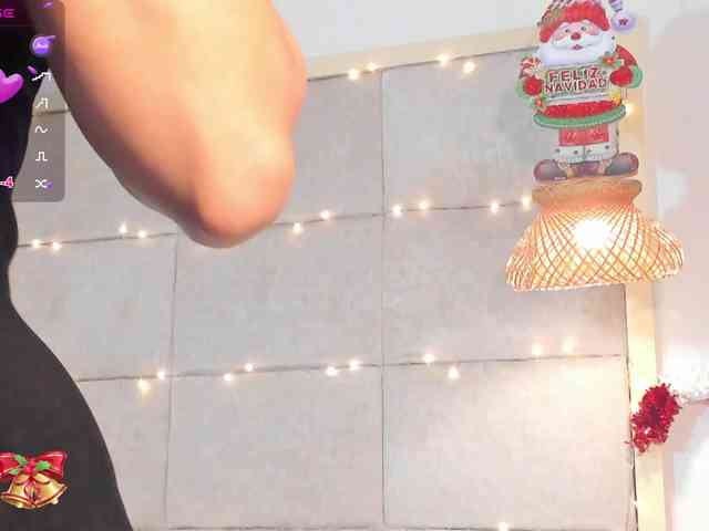 violethilton violethilton