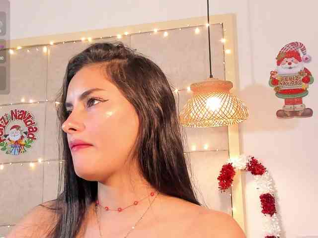 violethilton violethilton