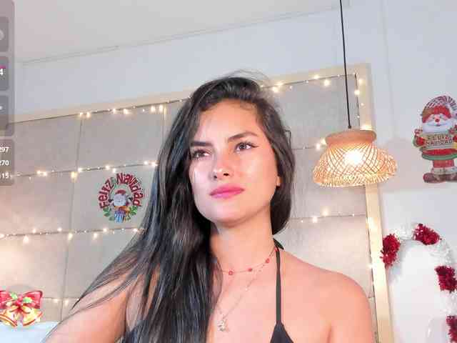 violethilton violethilton