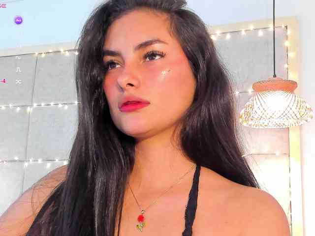 violethilton violethilton