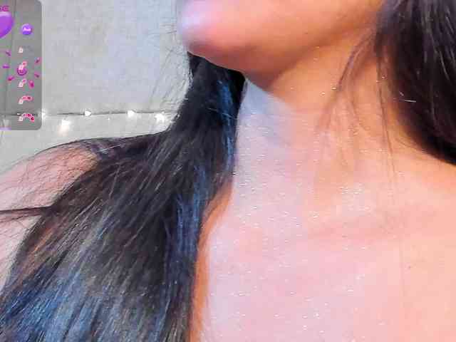 violethilton violethilton