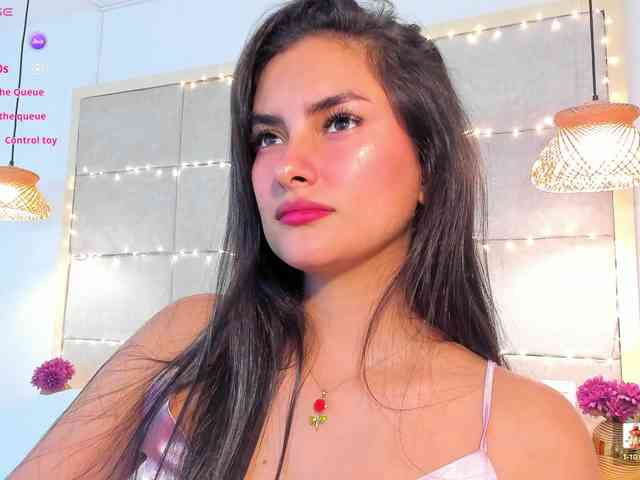 violethilton violethilton