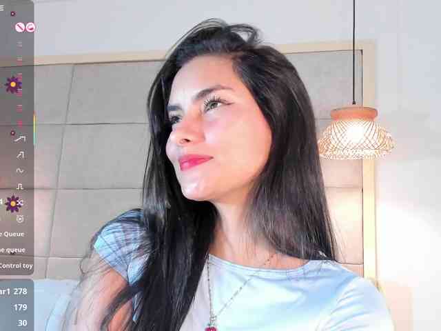 violethilton's webcam live show