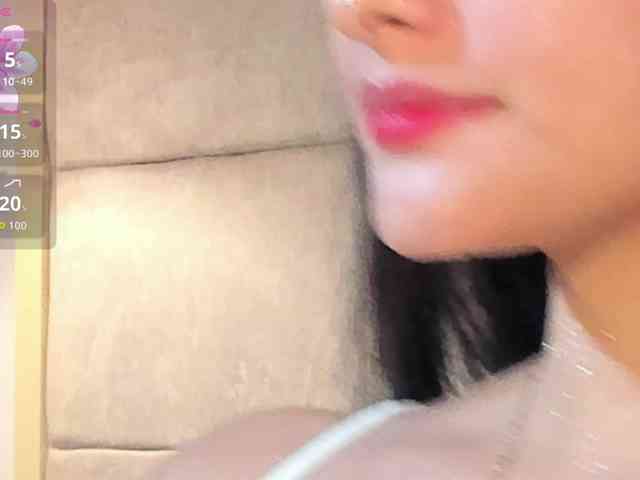 violethilton webcam