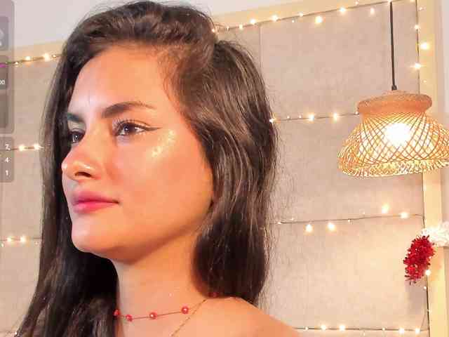 violethilton violethilton