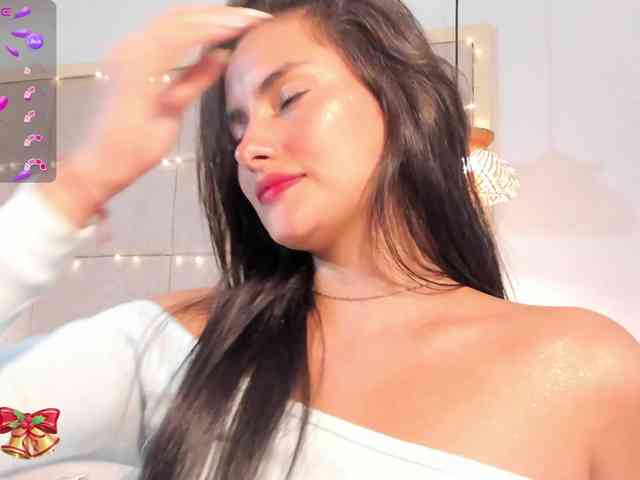 violethilton violethilton