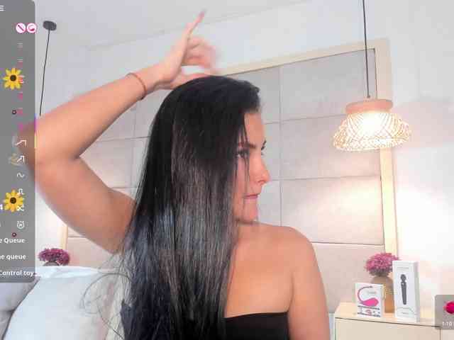 violethilton webcam