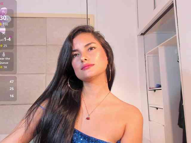 violethilton violethilton