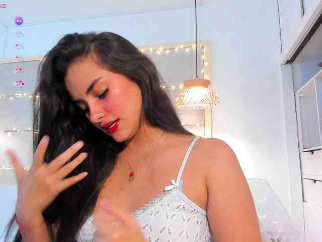 violethilton violethilton