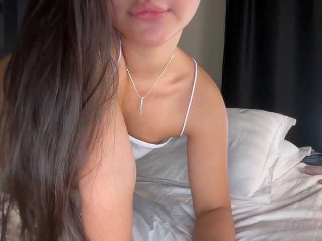 Sara-'s BongaCams show and profile