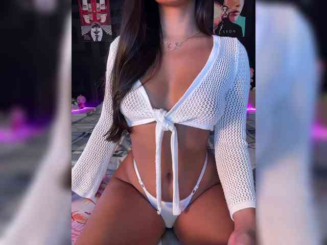 -Sara- webcam
