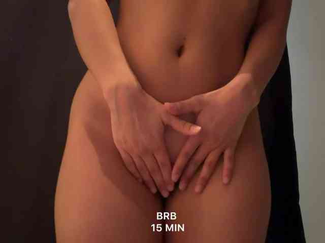 Sara- Live Webcam on BongaCams