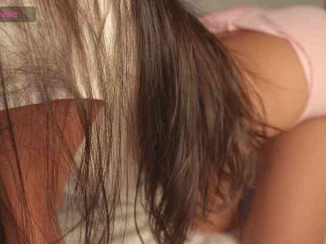 -Sara- webcam