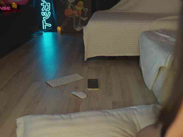 -Sara- webcam