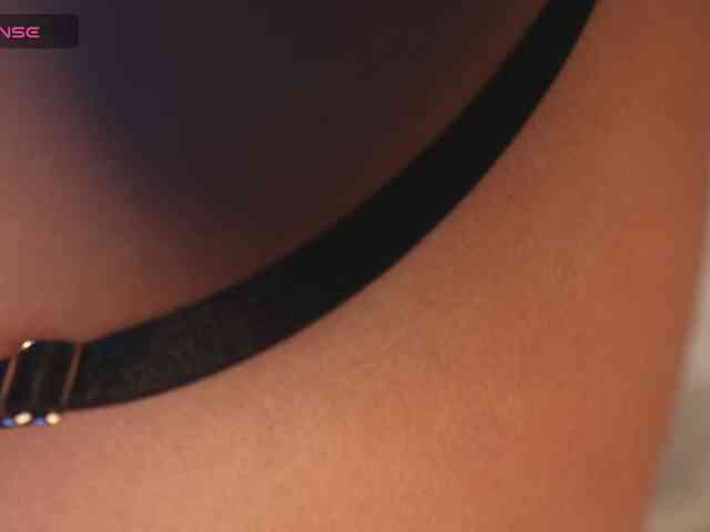 Sara-'s webcam live show