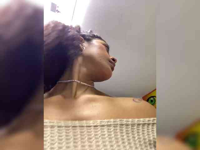 MaskGirl webcam