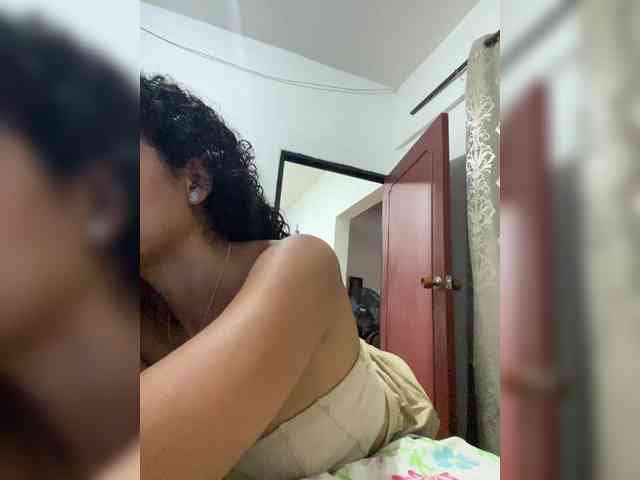 MaskGirl webcam