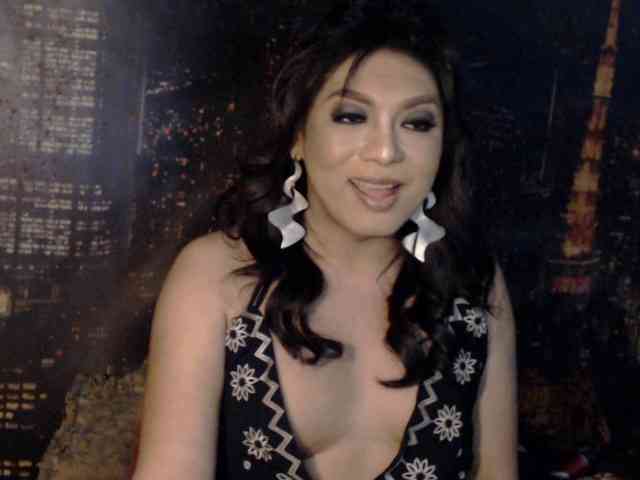 Chanteuse01 Live Webcam on BongaCams