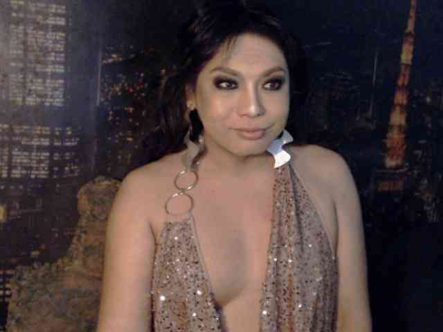 Chanteuse01 Live Webcam on BongaCams