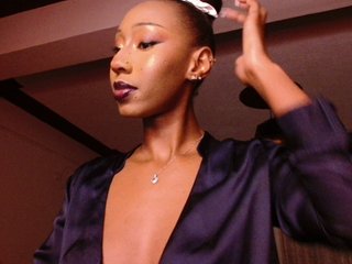 adriana_crystal Porn Show