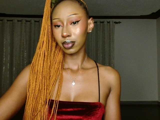 adriana-crystal23's BongaCams show and profile